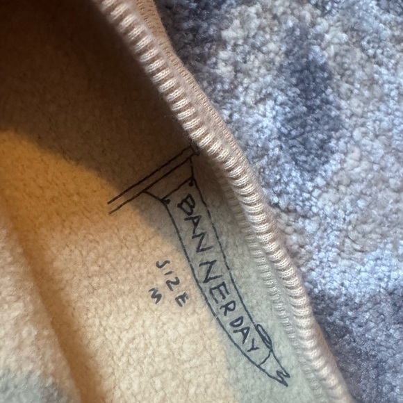 Banner Day Jackson Hole Women’s Sweatshirt - Picture 3 of 7